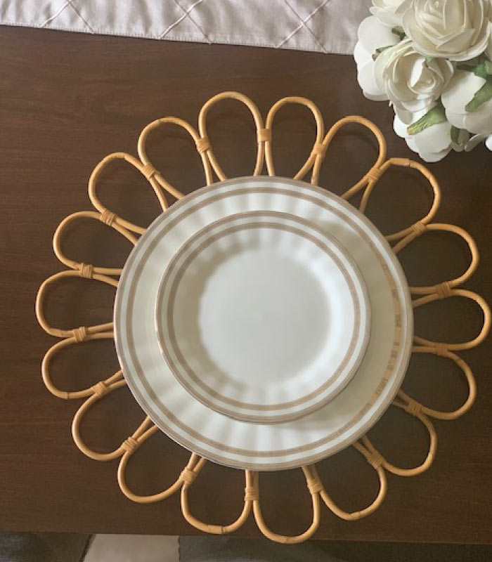 Cane Plate Charger