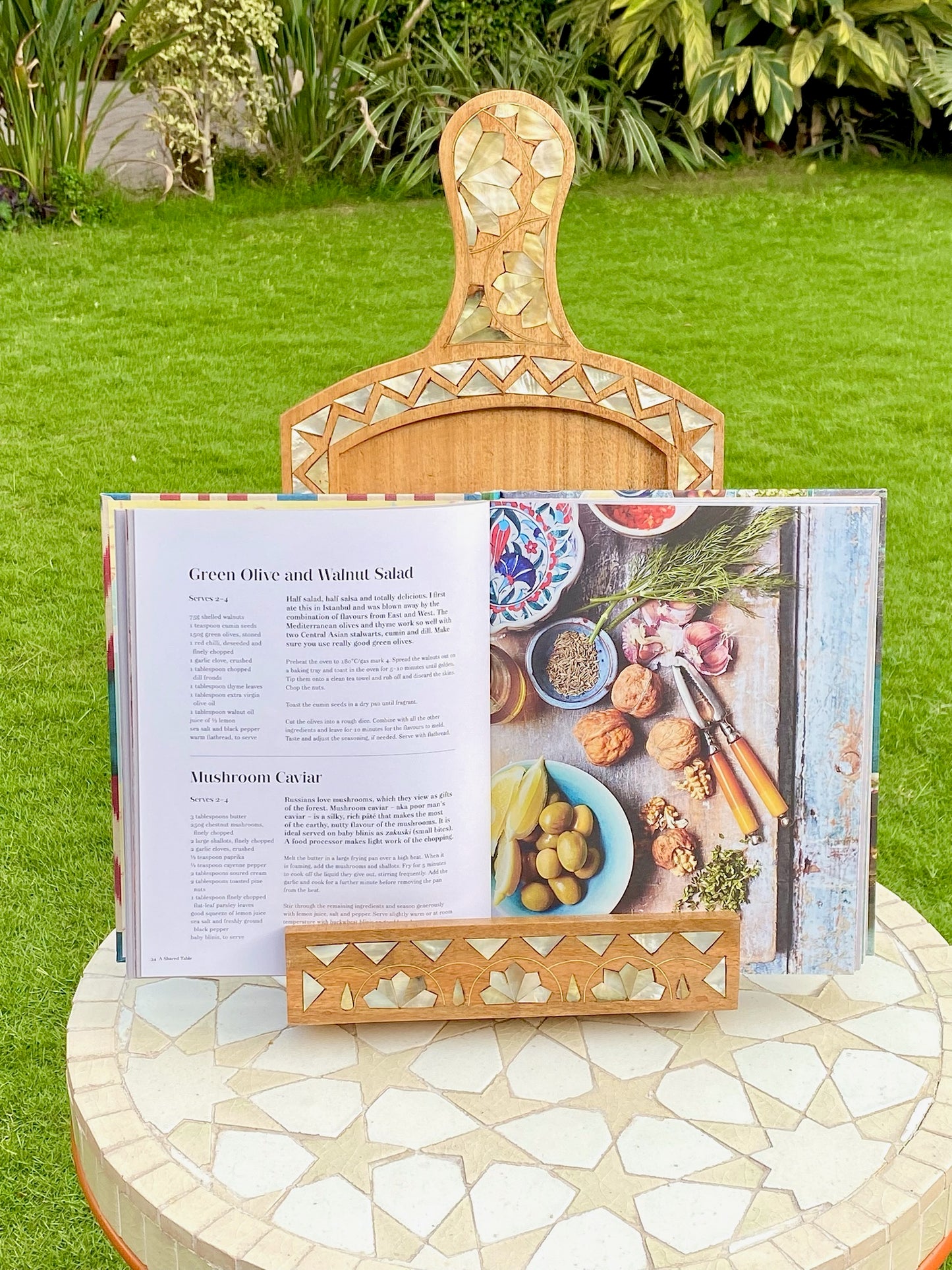 Mother of Pearl Ziggy Book Stand