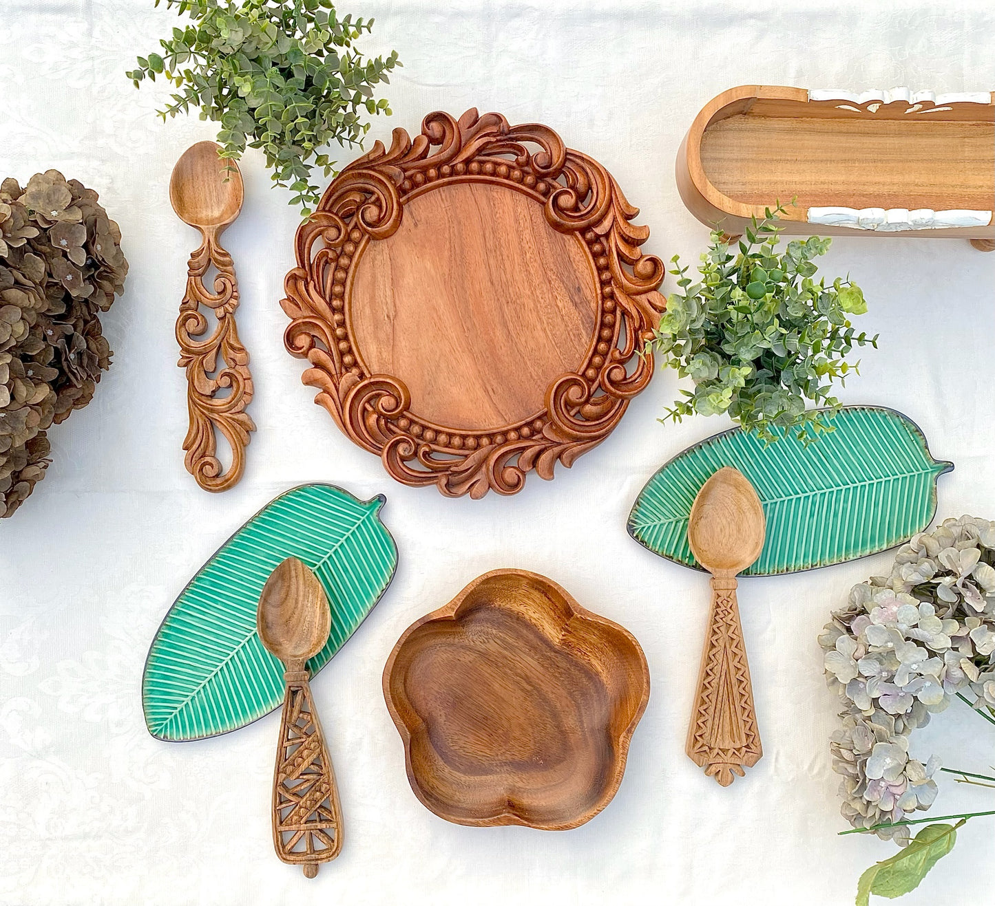 Scroll Serving Spoon