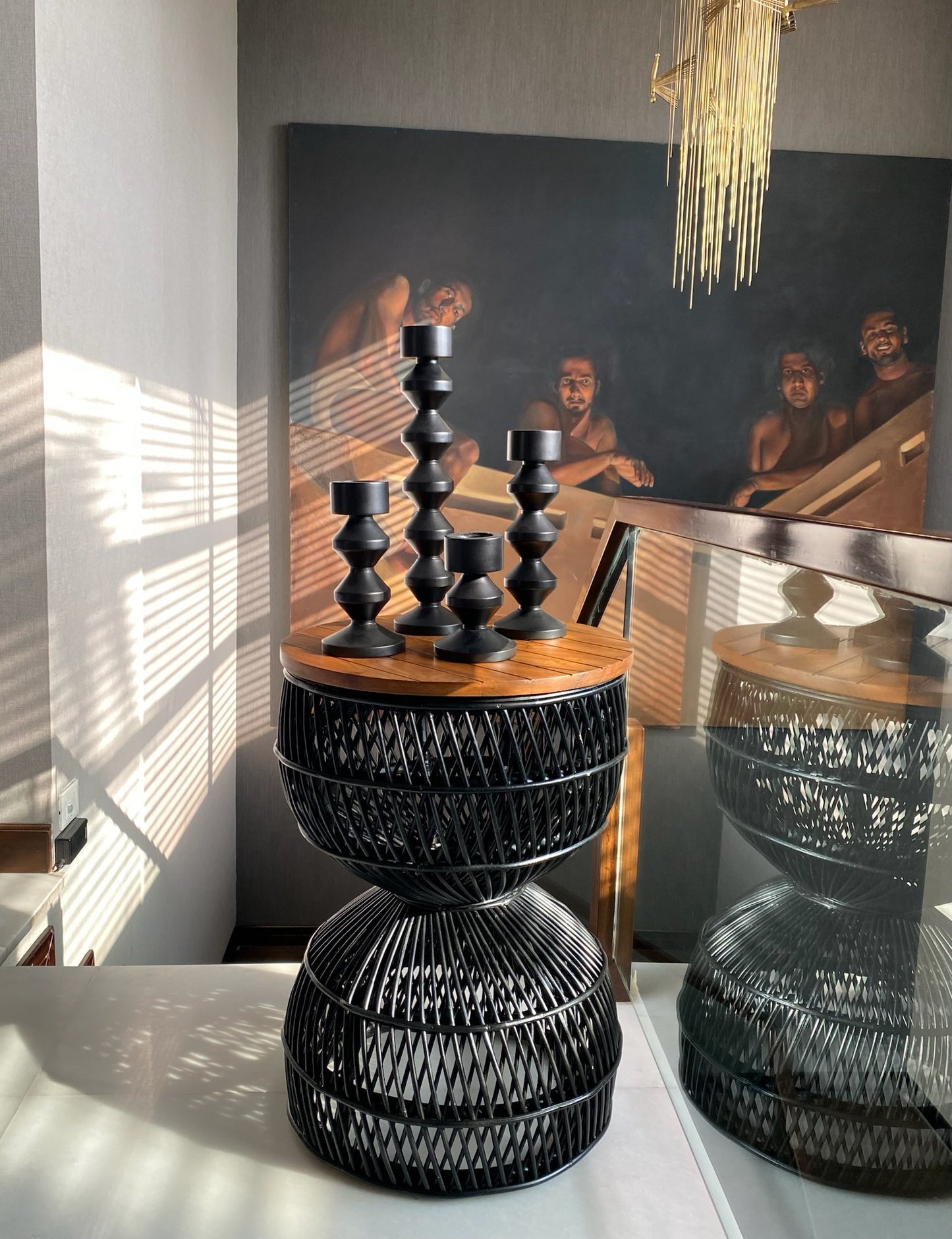Tornado Table