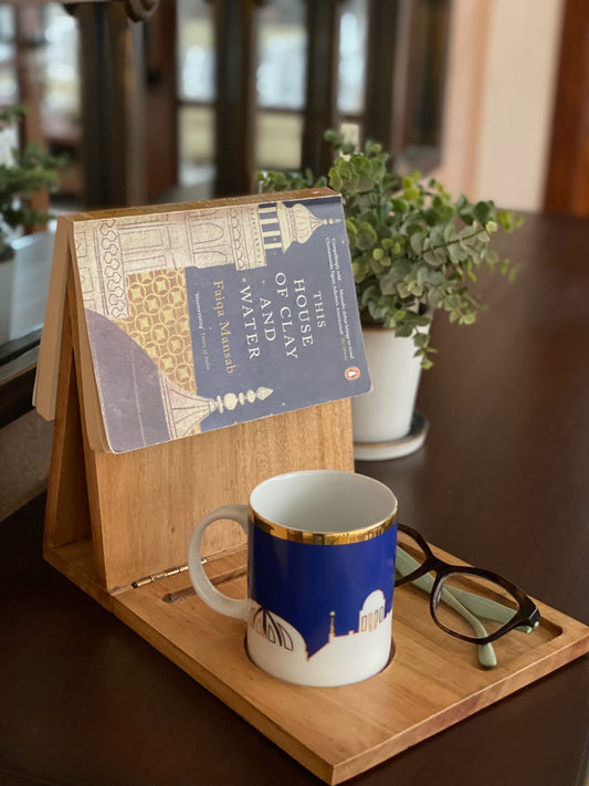 Sip and Read Book Stand
