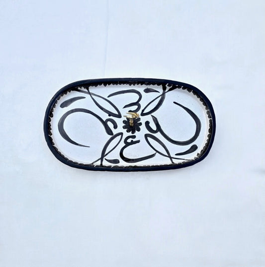 The Tamr Tray