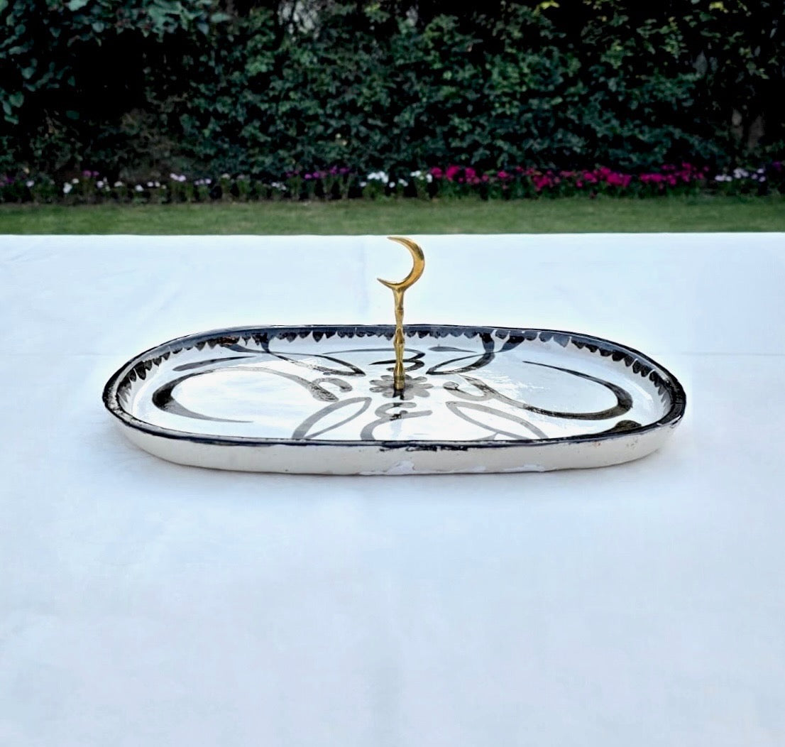 The Tamr Tray